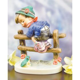 RETREAT TO SAFETY M.I. HUMMEL FIGURINE