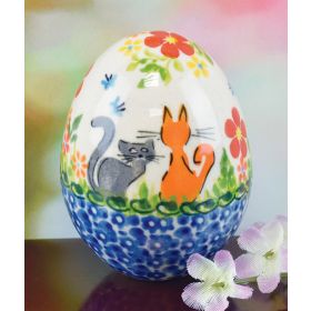 POLISH POTTERY FLORAL FELINES EGG