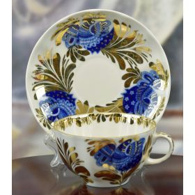 COBALT BLUE AND WHITE BIRD DESIGN CUP AND SAUCER