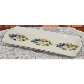 STOLLEN PLATTER WITH ORNAMENTS