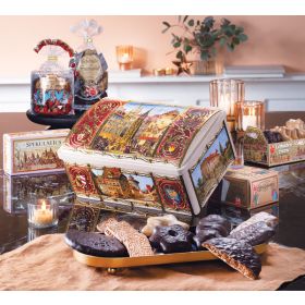 HISTORIC NURNBERG LEBKUCHEN CHEST