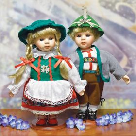 MUSICAL PORCELAIN BAVARIAN DOLL COUPLE